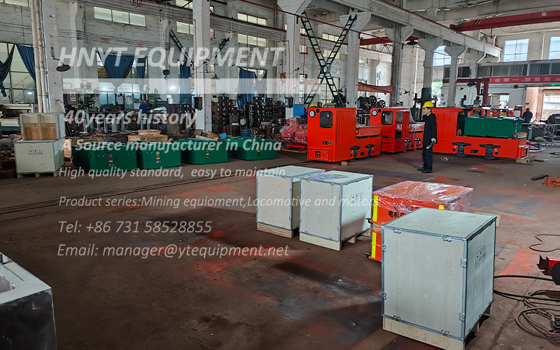 Delivery of 5 ton battery locomotives 1.jpg
