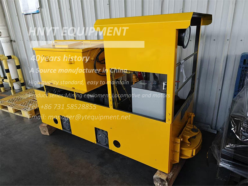 Battery electric locomotive in the workshop.jpg